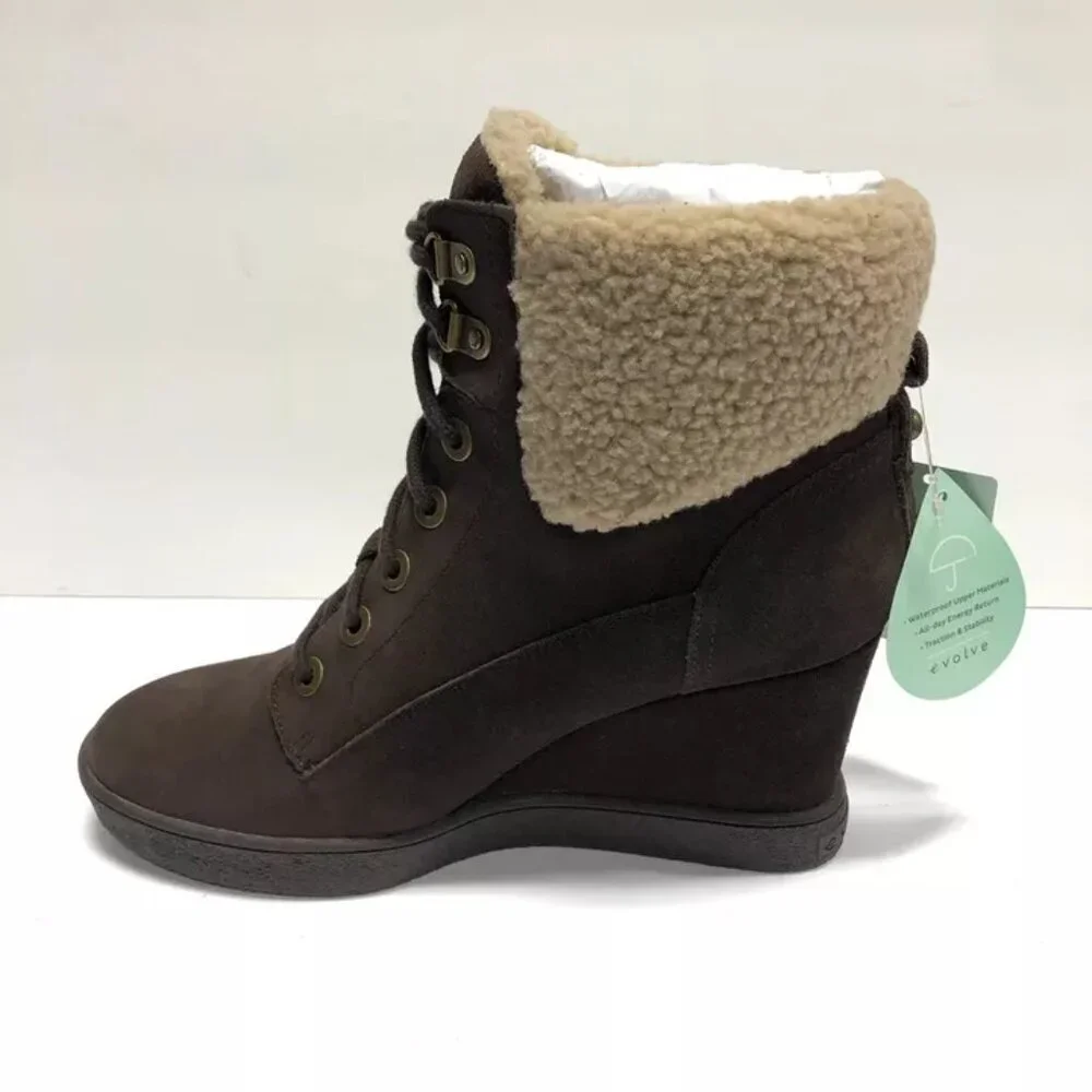 Easy Spirit Women’s Everett Dark Brown Wedgie Boots Size 8.5M